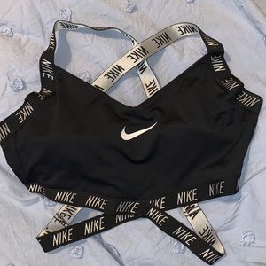 Black and white Nike sports bra size large
